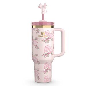 NEW Stanley Love ShackFancy Holiday Quencher 40 OZ, Rosa Beaux Pink